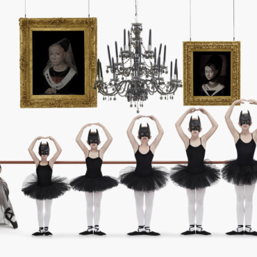 PRESS Batman-Girl-Danse-02d 2