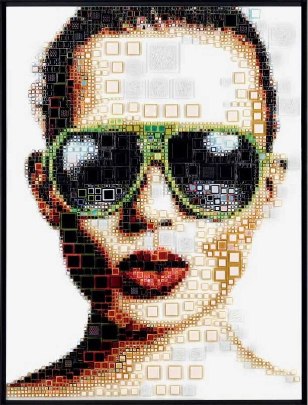 The future is a big kiss